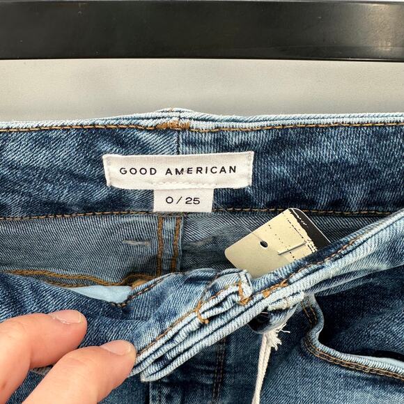 GOOD AMERICAN NWT Good Waist Crop in Blue633 // 0 - Picture 14 of 14